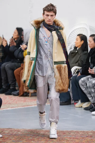 Look 7